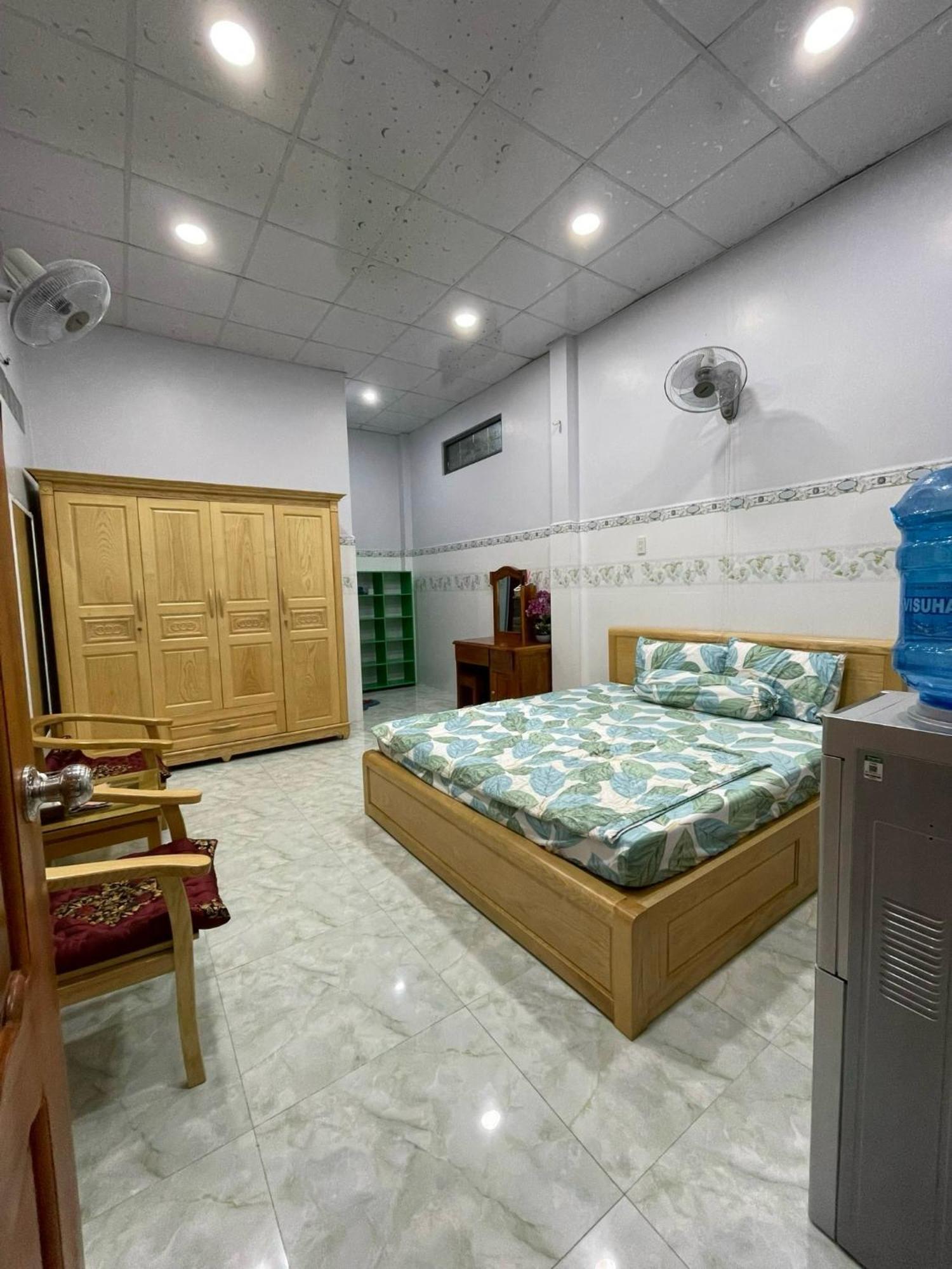 Bed and Breakfast Nha Nghi Lien Hoa Хатьен Экстерьер фото